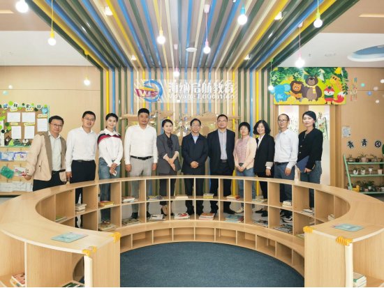 全面深化校企合作